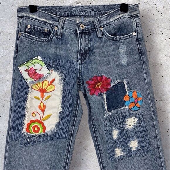 Vintage Miss Me Bohemian Embroidered Flower Patch Flare Jeans Womens 27x33 Blue - Picture 3 of 12